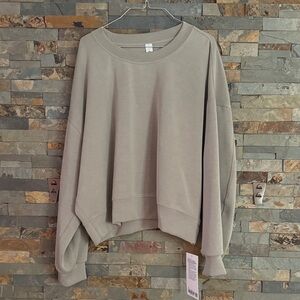 Lululemon perfectly oversized crop crew